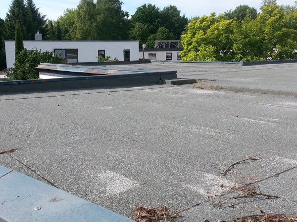Old flat roof
